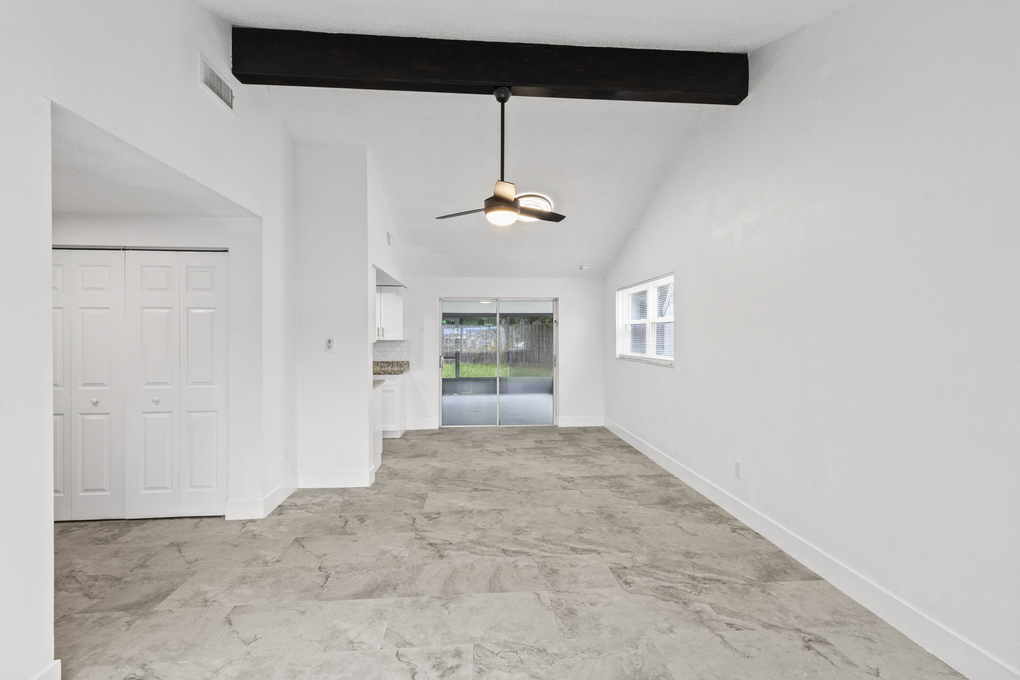 24-1306 Cottage Pl_0023
